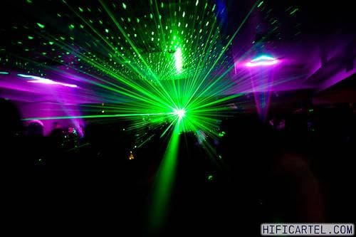 Лазерная установка купить в Воронеже для дискотек, вечеринок, дома, кафе, клуба